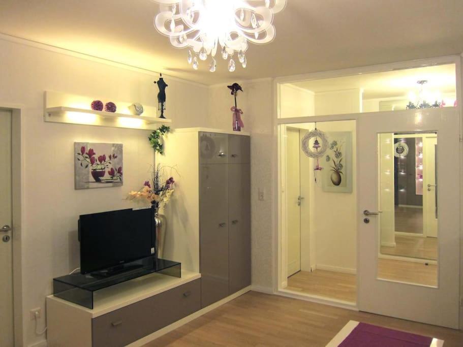 Modernes 1 Zimmer Luxusappartement Kleiner Roland Mit Parkplatz Und Balkon In Bremen Naehe Zentrum Экстерьер фото